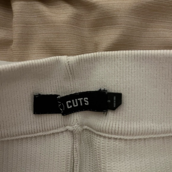 Cuts Coreflex White Ribbed Set - Picture 6 of 6